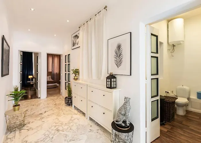 Appartement Amazing In *